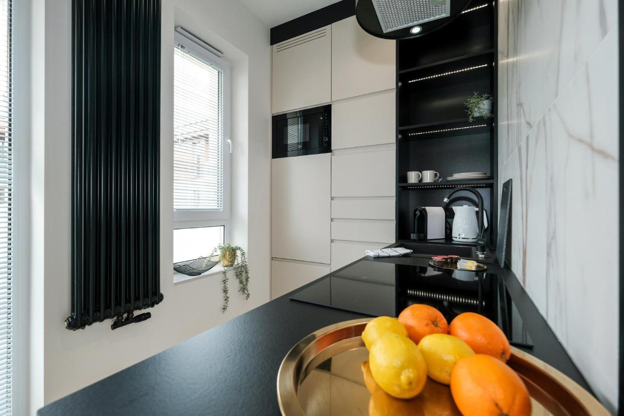 City Mood Apartamenty Lodz Fabryczna 450M Wszystko Nowe Buitenkant foto