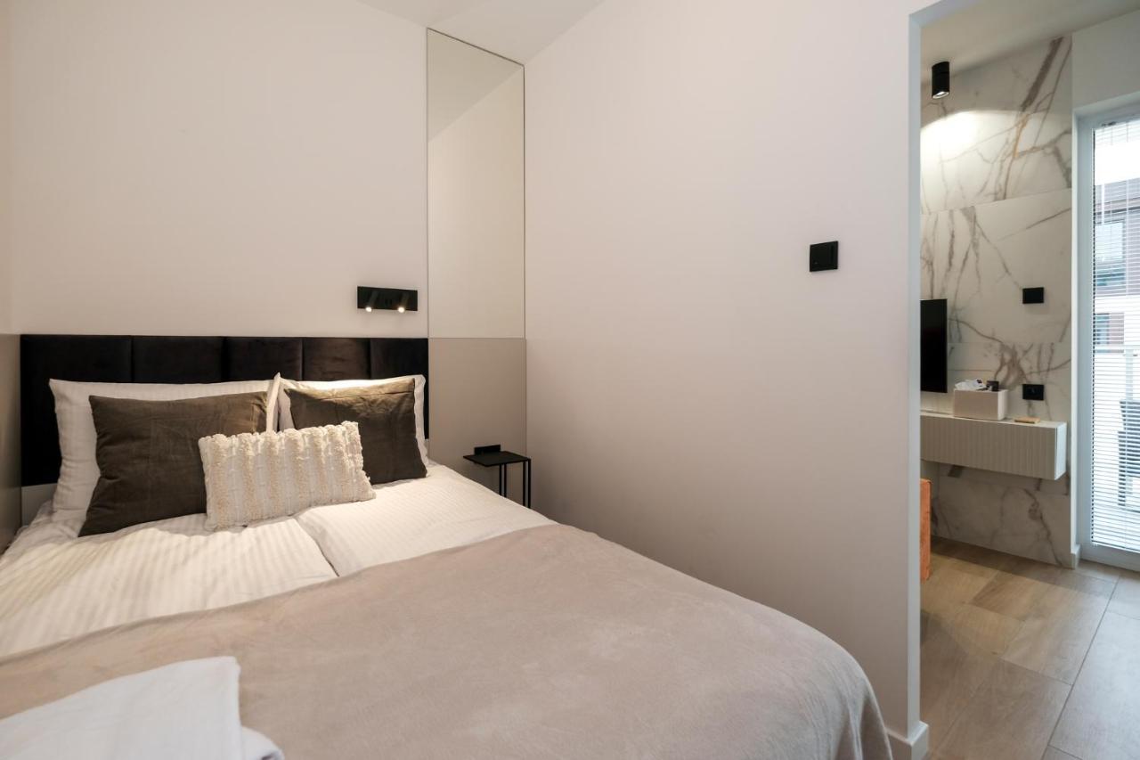 City Mood Apartamenty Lodz Fabryczna 450M Wszystko Nowe Buitenkant foto