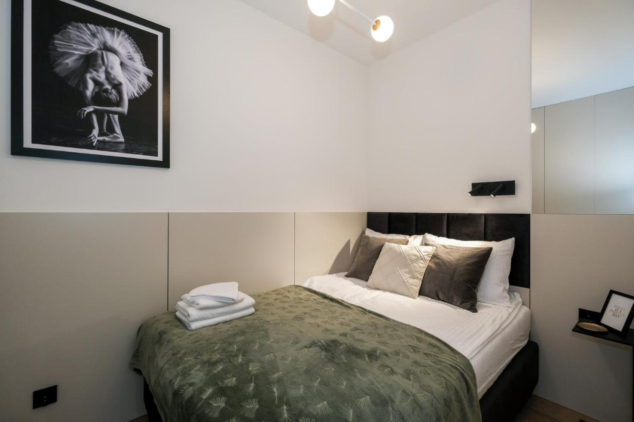 City Mood Apartamenty Lodz Fabryczna 450M Wszystko Nowe Buitenkant foto