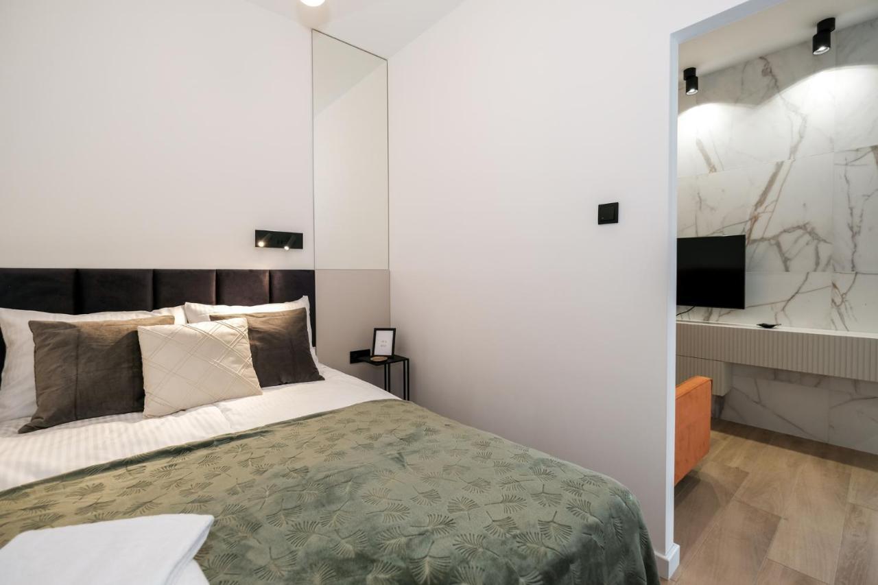 City Mood Apartamenty Lodz Fabryczna 450M Wszystko Nowe Buitenkant foto